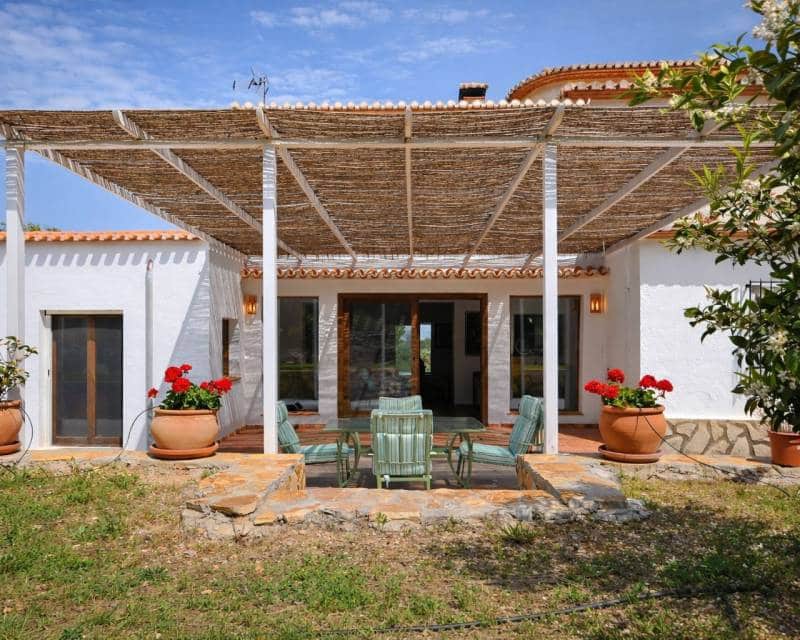 4 quarto Moradia para venda em Denia com piscina garagem - 770 000 € (Ref: 9782234)
