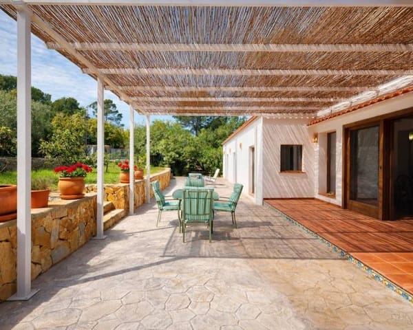 4 quarto Moradia para venda em Dénia com piscina garagem - 770 000 € (Ref: 9782234)