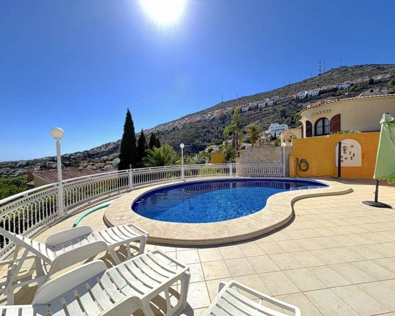 4 soverom Villa til salgs i Benitachell / Benitatxell med svømmebasseng - € 595 000 (Ref: 9782235)