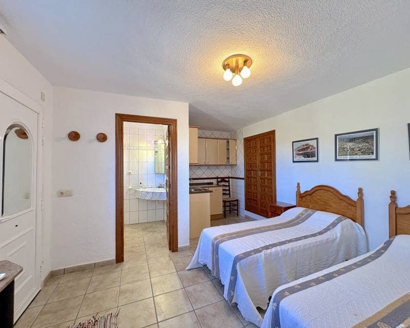 4 soverom Villa til salgs i Benitachell / Benitatxell med svømmebasseng - € 595 000 (Ref: 9782235)