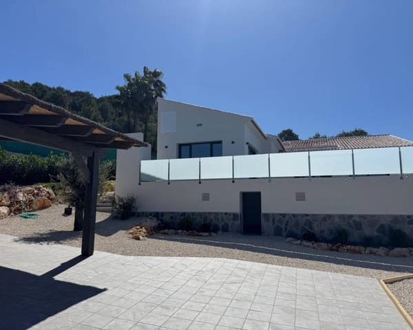 3 soveværelse Villa til salg i Javea / Xàbia med swimmingpool - € 1.190.000 (Ref: 9782237)