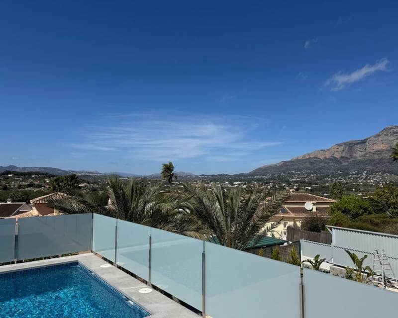 3 soveværelse Villa til salg i Javea / Xabia med swimmingpool - € 1.190.000 (Ref: 9782237)