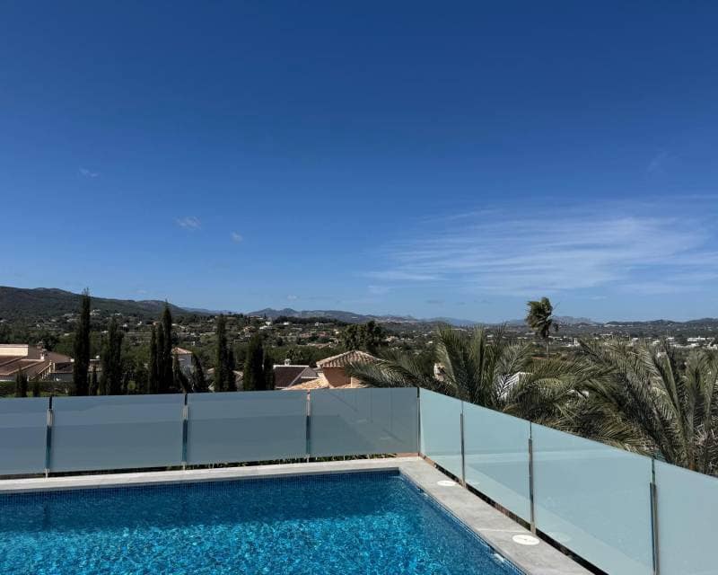 3 soveværelse Villa til salg i Javea / Xabia med swimmingpool - € 1.190.000 (Ref: 9782237)