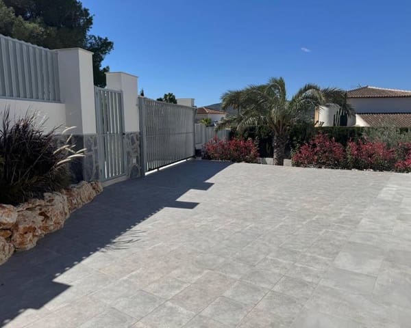 3 soveværelse Villa til salg i Javea / Xàbia med swimmingpool - € 1.190.000 (Ref: 9782237)