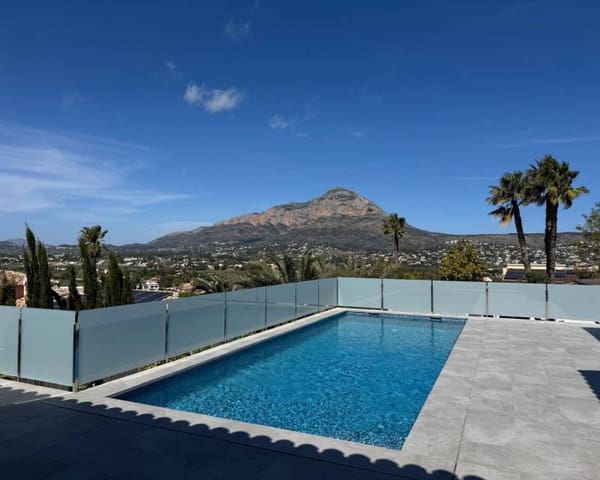 3 soveværelse Villa til salg i Javea / Xàbia med swimmingpool - € 1.190.000 (Ref: 9782237)