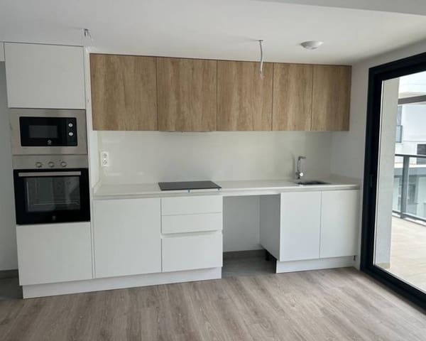 3 slaapkamer Appartement te huur in Centro ciudad, Javea / Xàbia met zwembad garage - € 2.000 (Ref: 9783474)