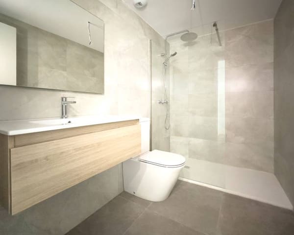 3 slaapkamer Appartement te huur in Centro ciudad, Javea / Xàbia met zwembad garage - € 2.000 (Ref: 9783474)