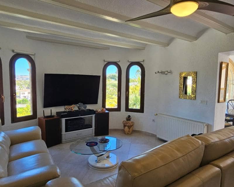 4 soverom Villa til salgs i Pinosol med svømmebasseng - € 875 000 (Ref: 9807116)