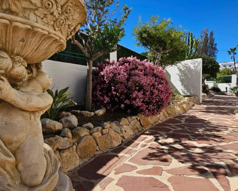 4 soverom Villa til salgs i Pinosol med svømmebasseng - € 875 000 (Ref: 9807116)