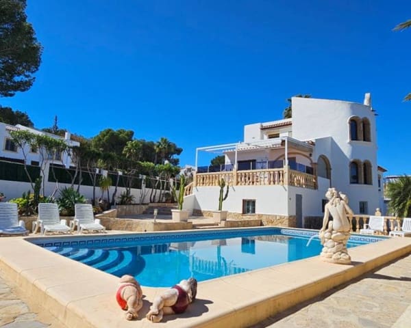 4 soverom Villa til salgs i Pinosol, Javea / Xàbia med svømmebasseng - € 875 000 (Ref: 9807116)
