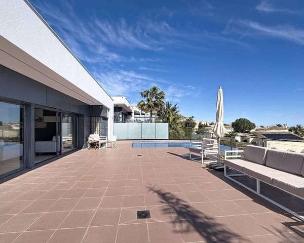 4 makuuhuone Huvila myytävänä paikassa Benitachell / Benitatxell mukana uima-altaan - 1 499 000 € (Ref: 9807117)