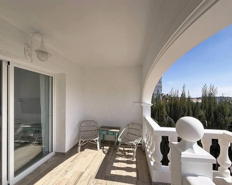 Apartamento de 2 habitaciones en Benitachell / Benitatxell en venta con piscina - 259.000 € (Ref: 9807118)