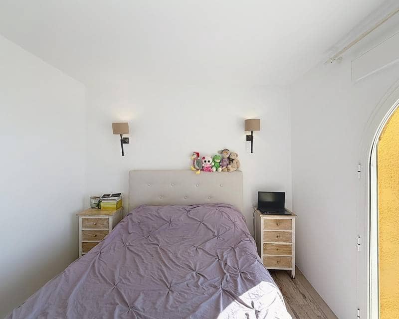 Apartamento de 2 habitaciones en Benitachell / Benitatxell en venta con piscina - 259.000 € (Ref: 9807118)