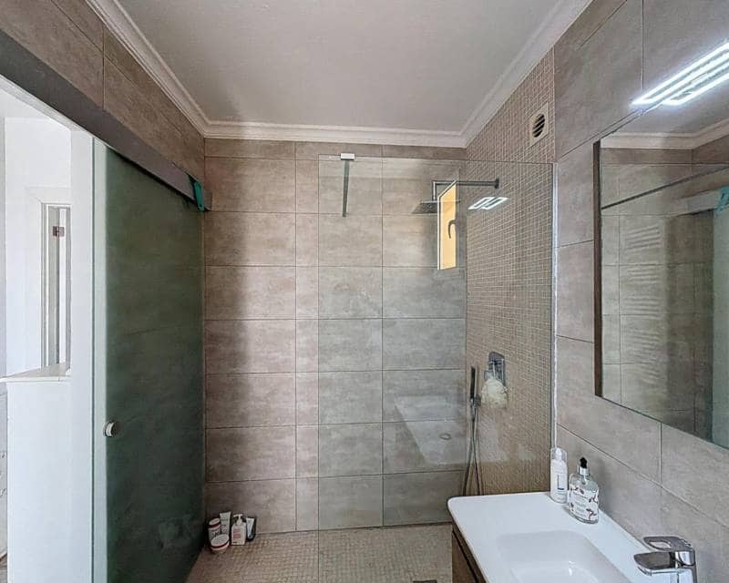 Apartamento de 2 habitaciones en Benitachell / Benitatxell en venta con piscina - 259.000 € (Ref: 9807118)