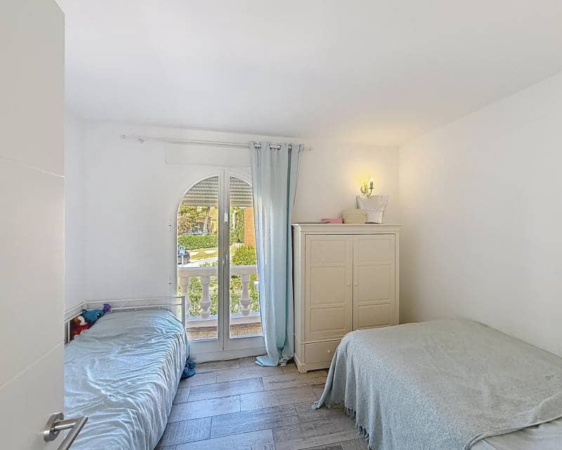 Apartamento de 2 habitaciones en Benitachell / Benitatxell en venta con piscina - 259.000 € (Ref: 9807118)