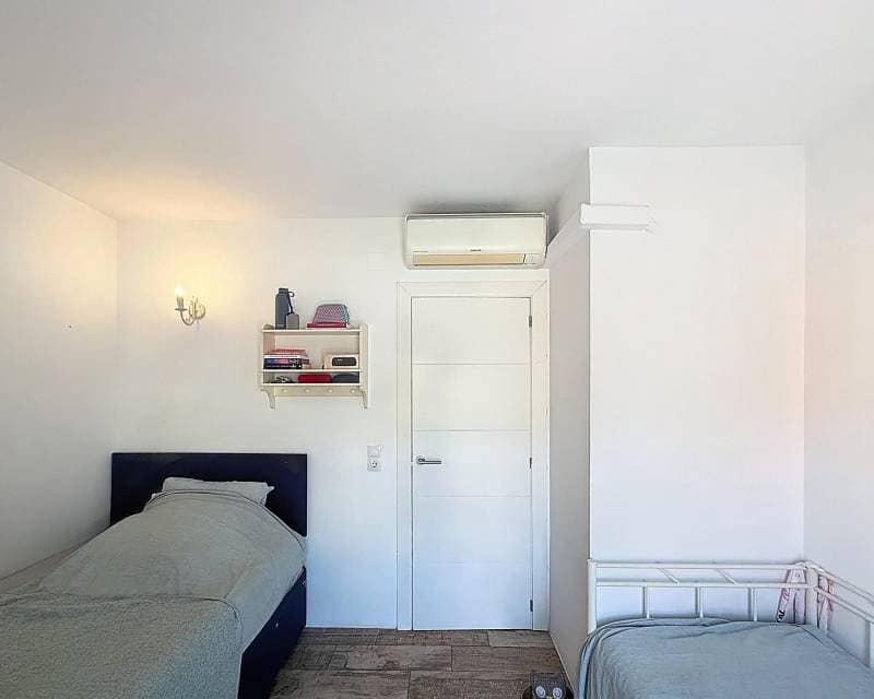 Apartamento de 2 habitaciones en Benitachell / Benitatxell en venta con piscina - 259.000 € (Ref: 9807118)