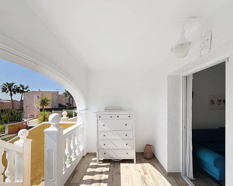 Apartamento de 2 habitaciones en Benitachell / Benitatxell en venta con piscina - 259.000 € (Ref: 9807118)
