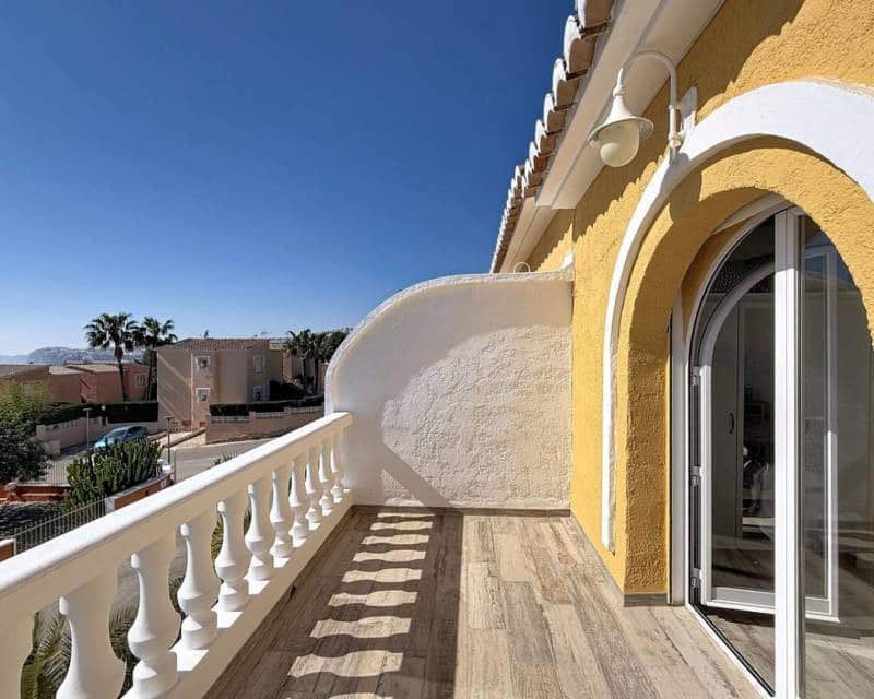 Apartamento de 2 habitaciones en Benitachell / Benitatxell en venta con piscina - 259.000 € (Ref: 9807118)