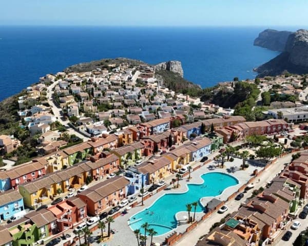 Apartamento de 2 habitaciones en Benitachell / Benitatxell en venta con piscina - 259.000 € (Ref: 9807118)