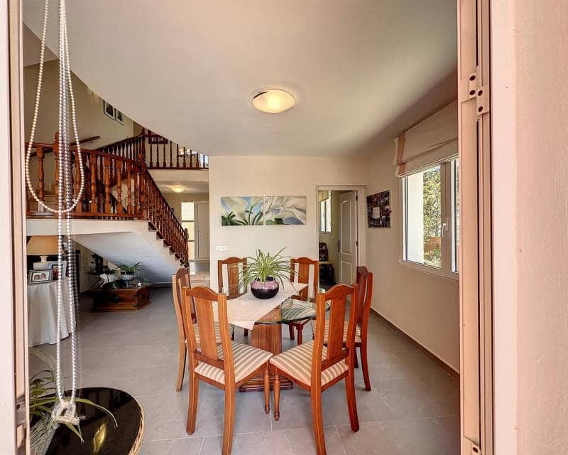 4 Zimmer Villa zu verkaufen in Benitachell / Benitatxell mit Pool - 750.000 € (Ref: 9807119)