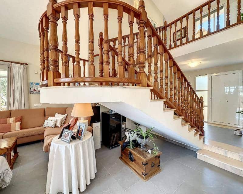 4 Zimmer Villa zu verkaufen in Benitachell / Benitatxell mit Pool - 750.000 € (Ref: 9807119)