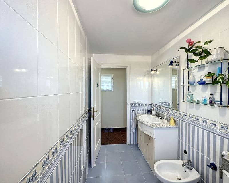 4 Zimmer Villa zu verkaufen in Benitachell / Benitatxell mit Pool - 750.000 € (Ref: 9807119)