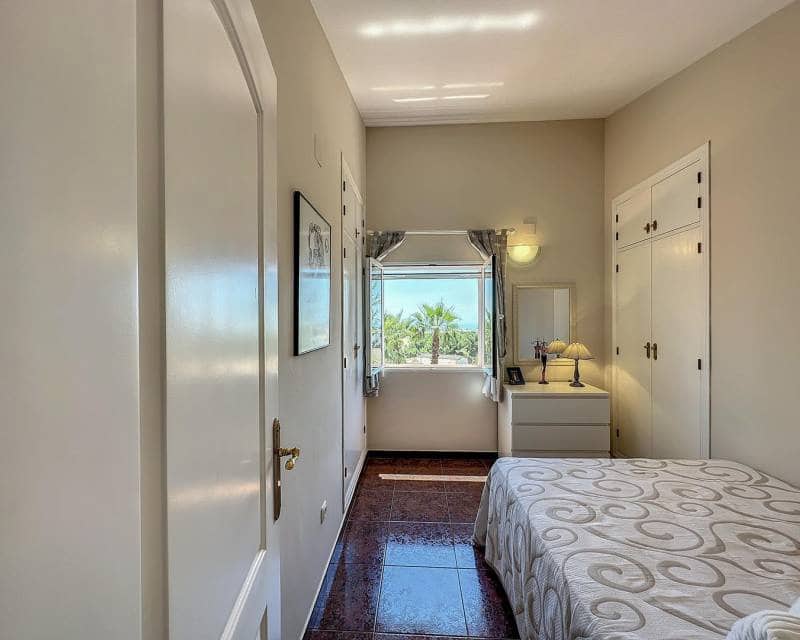 4 Zimmer Villa zu verkaufen in Benitachell / Benitatxell mit Pool - 750.000 € (Ref: 9807119)