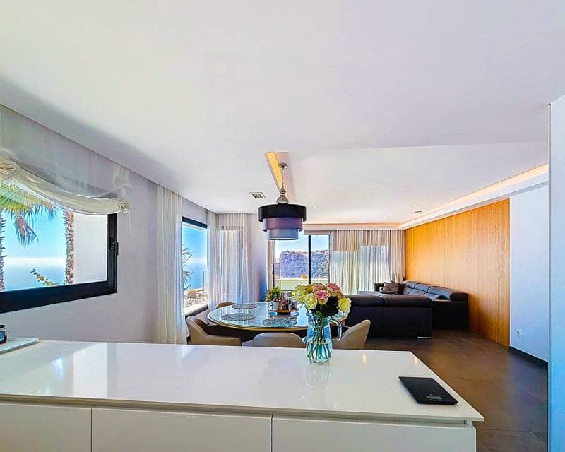 3 bedroom Apartment for sale in Benitachell / Benitatxell with pool - € 825,000 (Ref: 9807120)