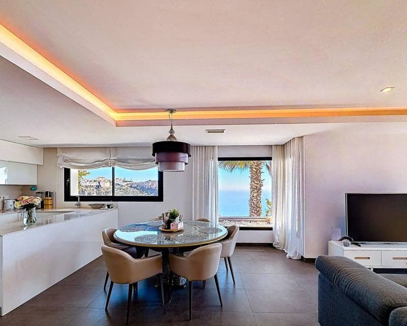 3 bedroom Apartment for sale in Benitachell / Benitatxell with pool - € 825,000 (Ref: 9807120)