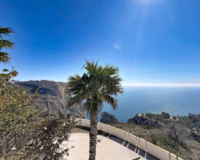 3 bedroom Apartment for sale in Benitachell / Benitatxell with pool - € 825,000 (Ref: 9807120)