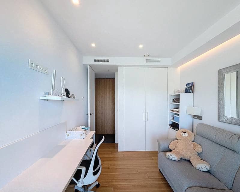 3 bedroom Apartment for sale in Benitachell / Benitatxell with pool - € 825,000 (Ref: 9807120)