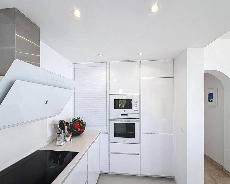 4 bedroom Villa for sale in Benitachell / Benitatxell with pool garage - € 980,000 (Ref: 9807121)