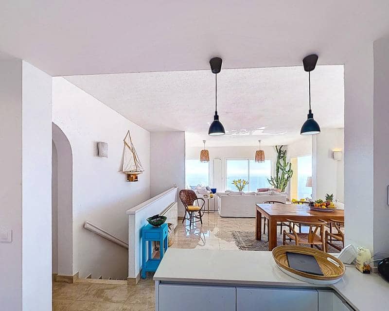 4 bedroom Villa for sale in Benitachell / Benitatxell with pool garage - € 980,000 (Ref: 9807121)