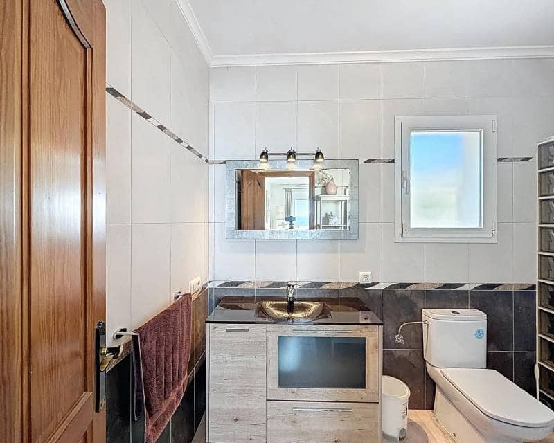 4 Zimmer Villa zu verkaufen in Benitachell / Benitatxell mit Pool - 995.000 € (Ref: 9807122)