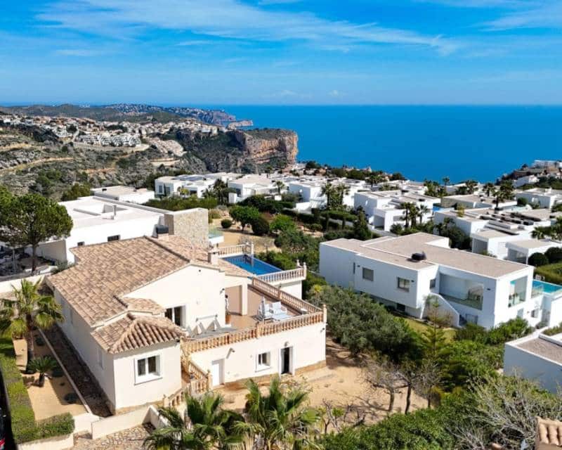 4 Zimmer Villa zu verkaufen in Benitachell / Benitatxell mit Pool - 995.000 € (Ref: 9807122)