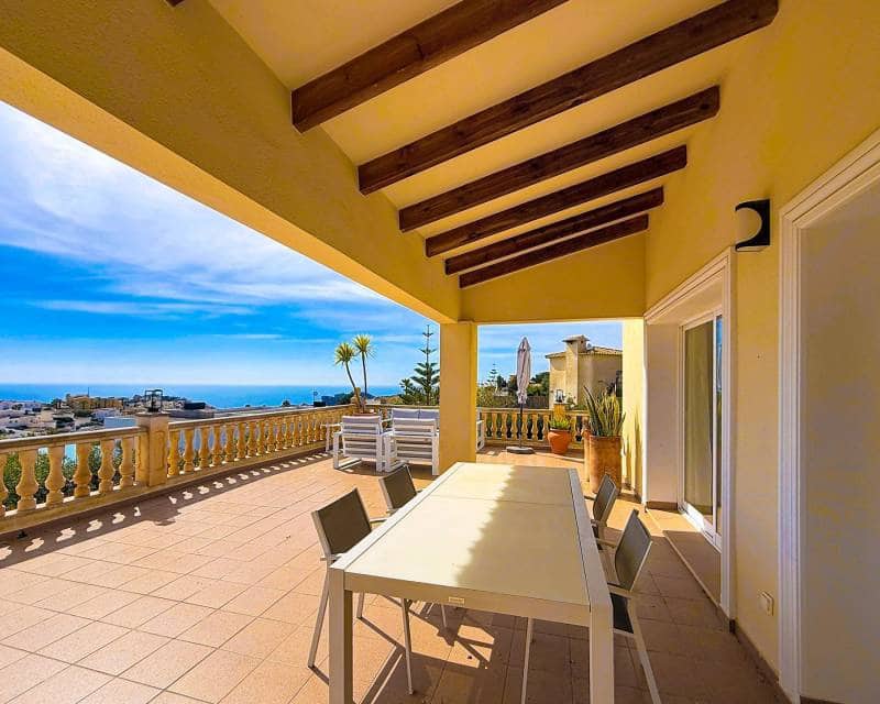 4 Zimmer Villa zu verkaufen in Benitachell / Benitatxell mit Pool - 995.000 € (Ref: 9807122)