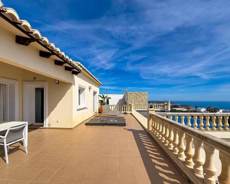 4 Zimmer Villa zu verkaufen in Benitachell / Benitatxell mit Pool - 995.000 € (Ref: 9807122)