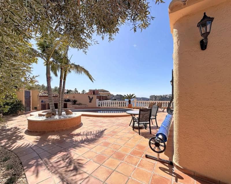 3 sypialnia Willa na sprzedaż w Benitachell / Benitatxell z basenem - 890 000 € (Ref: 9807123)