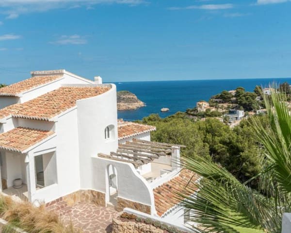 4 chambre Villa/Maison à vendre à Javea / Xàbia avec piscine - 1 350 000 € (Ref: 9807124)