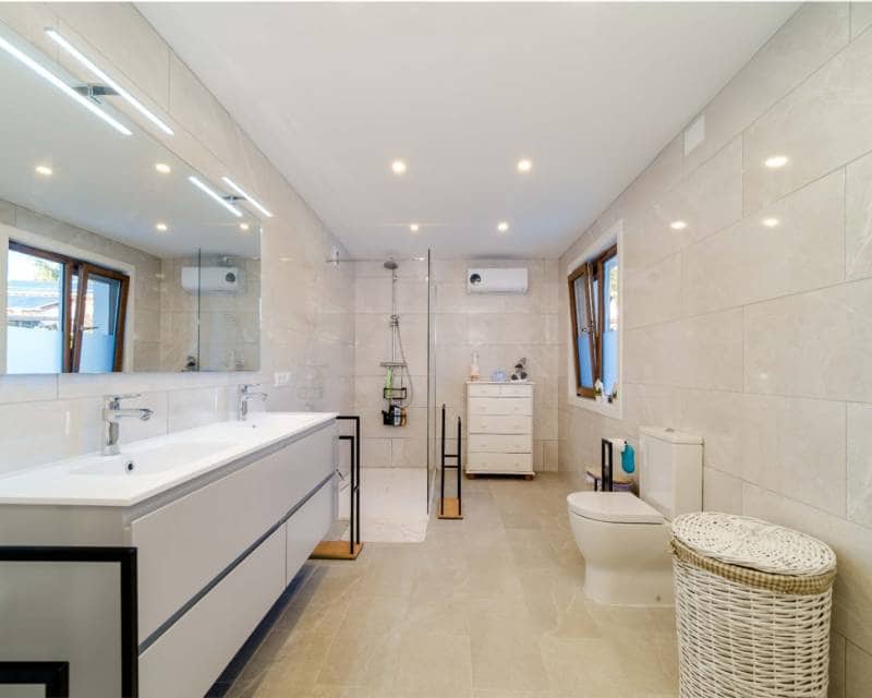 4 chambre Villa/Maison à vendre à Javea / Xabia avec piscine - 775 000 € (Ref: 9812608)