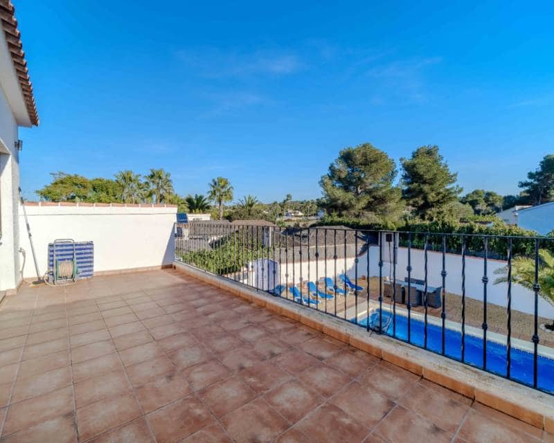 4 chambre Villa/Maison à vendre à Javea / Xabia avec piscine - 775 000 € (Ref: 9812608)