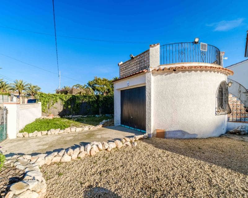 4 chambre Villa/Maison à vendre à Javea / Xabia avec piscine - 775 000 € (Ref: 9812608)