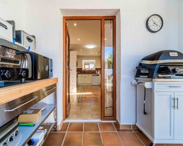 4 bedroom Villa for sale in La Granadella  - Costa Nova, Javea / Xàbia with pool garage - € 695,000 (Ref: 9812608)