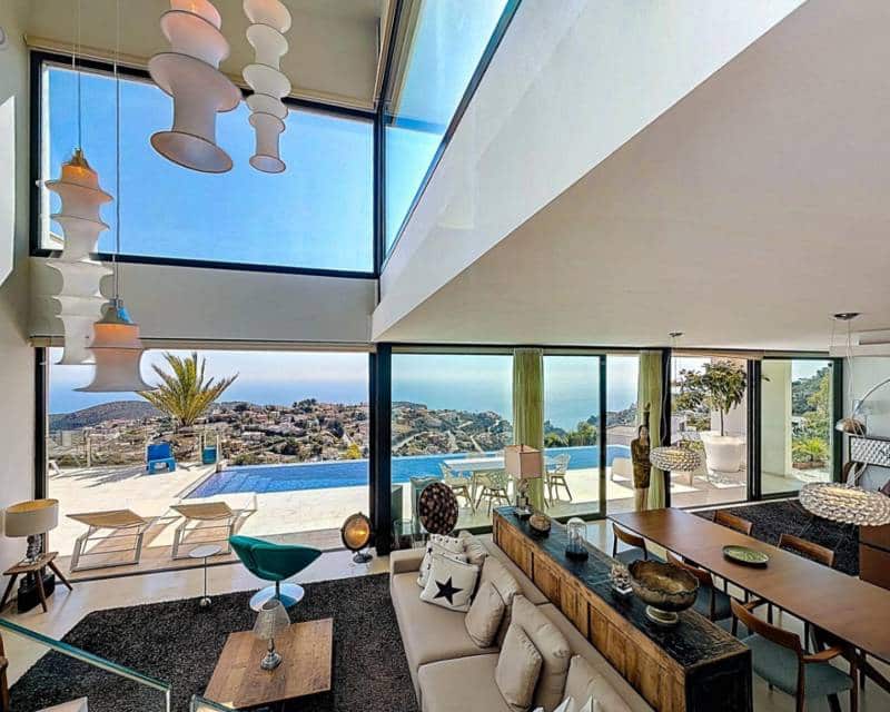 4 bedroom Villa for sale in Benitachell / Benitatxell with pool - € 2,450,000 (Ref: 9819158)
