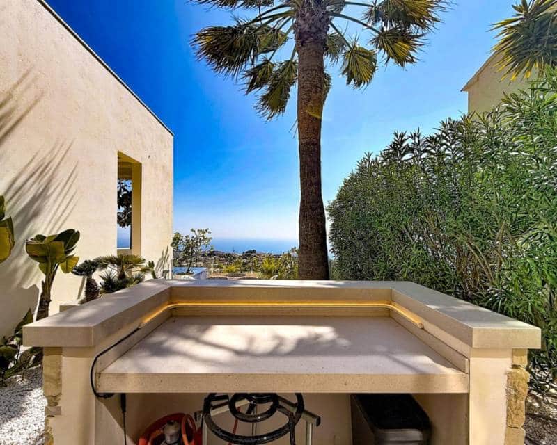 4 bedroom Villa for sale in Benitachell / Benitatxell with pool - € 2,450,000 (Ref: 9819158)