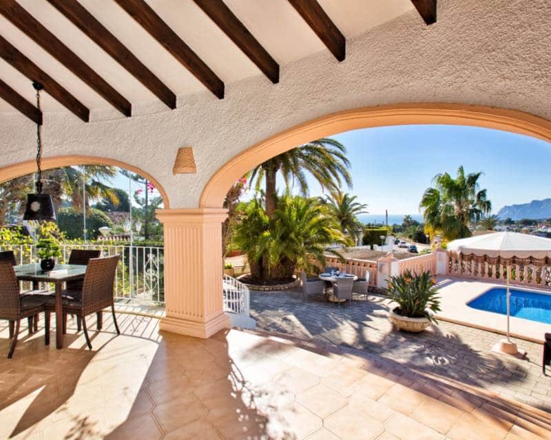 3 bedroom Villa for sale in Benissa with pool garage - € 1,200,000 (Ref: 9838381)