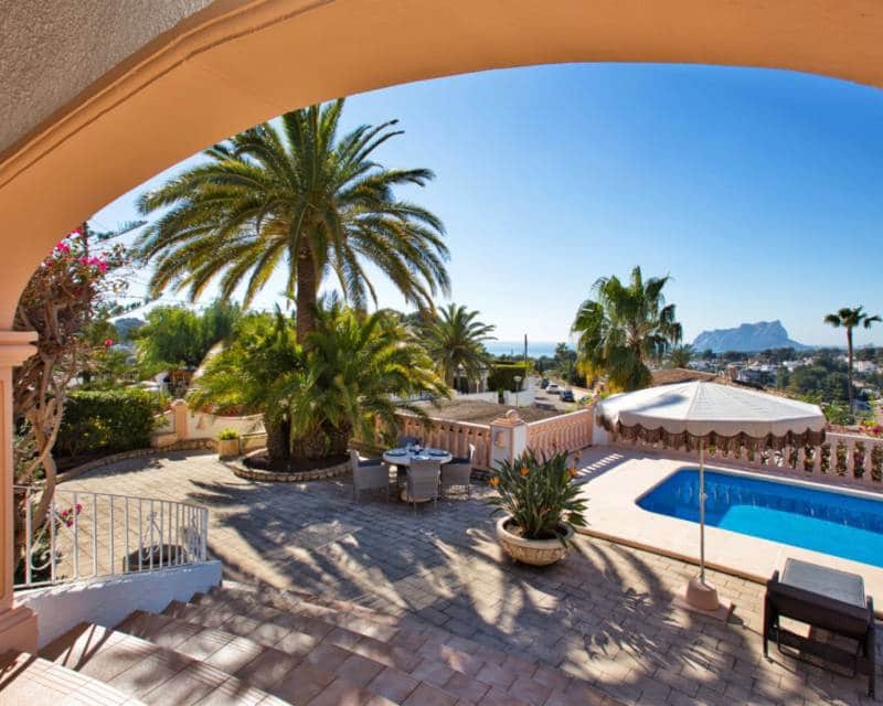 3 bedroom Villa for sale in Benissa with pool garage - € 1,200,000 (Ref: 9838381)