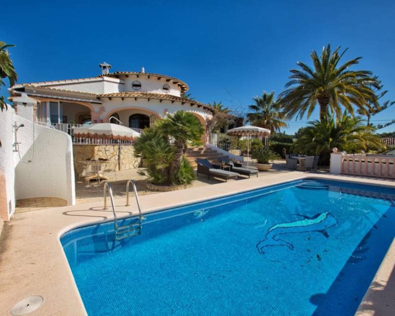 3 bedroom Villa for sale in Benissa with pool garage - € 1,200,000 (Ref: 9838381)