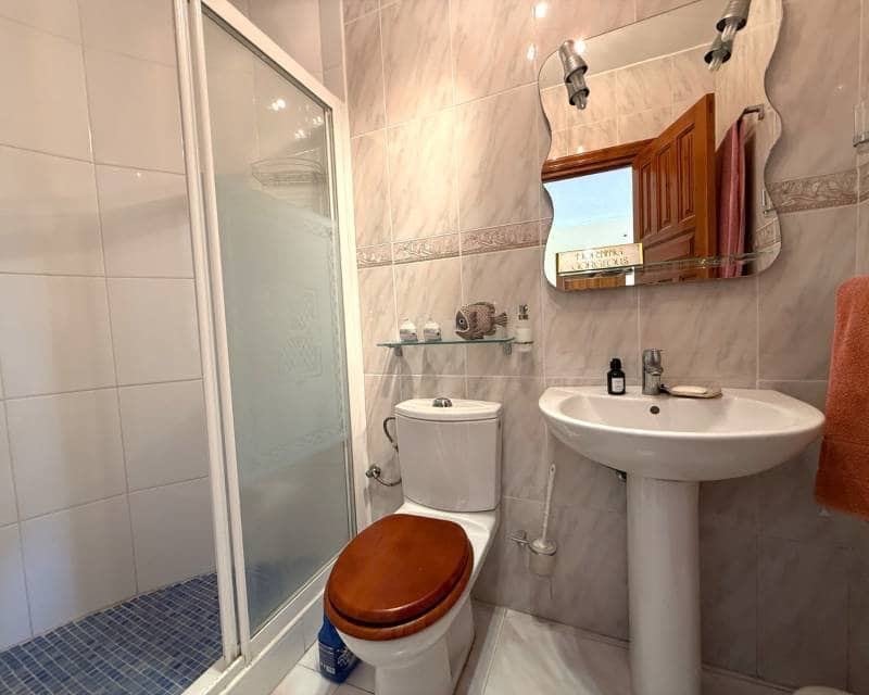 4 bedroom Villa for sale in Moraira with pool - € 475,000 (Ref: 9844170)