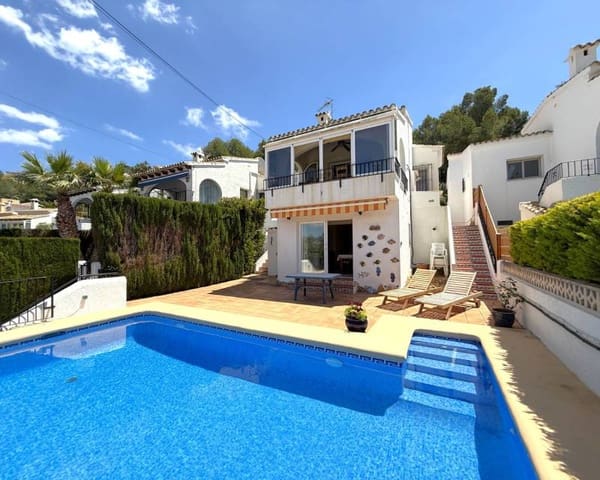 4 soveværelse Villa til salg i Paichi, Teulada-Moraira med swimmingpool - € 475.000 (Ref: 9844170)